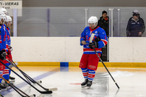 Huskit palkitsi Marko Viitasalon 300 sarjaottelun rajapyykin ylittämisestä.
Huskit onnittelee.